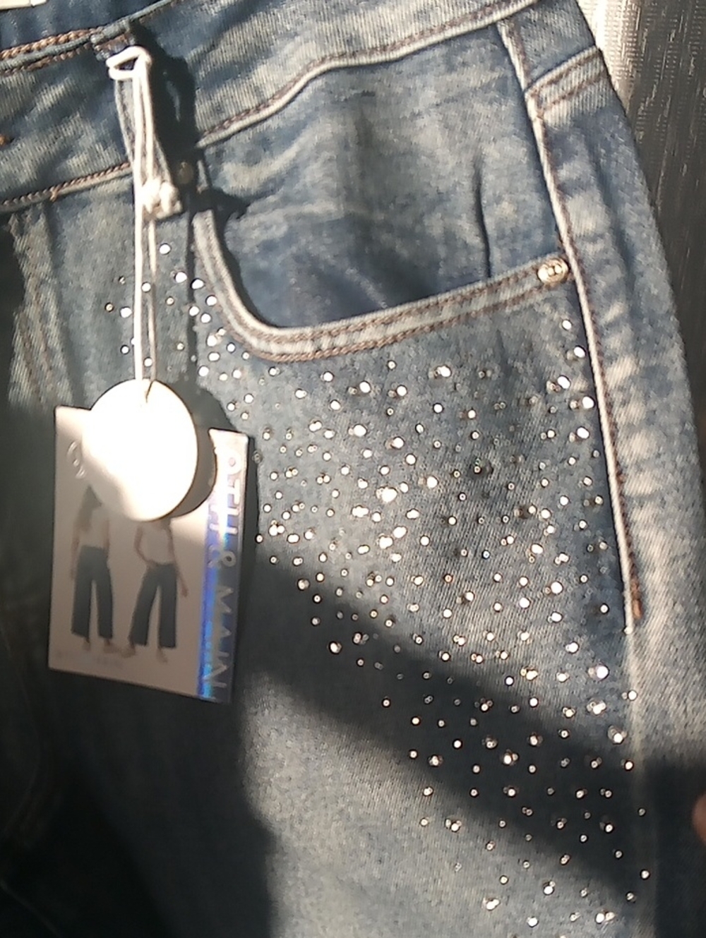 NWT 9th & Main Embellished WL Blue Women’s Jeans with Rhinestone Detail